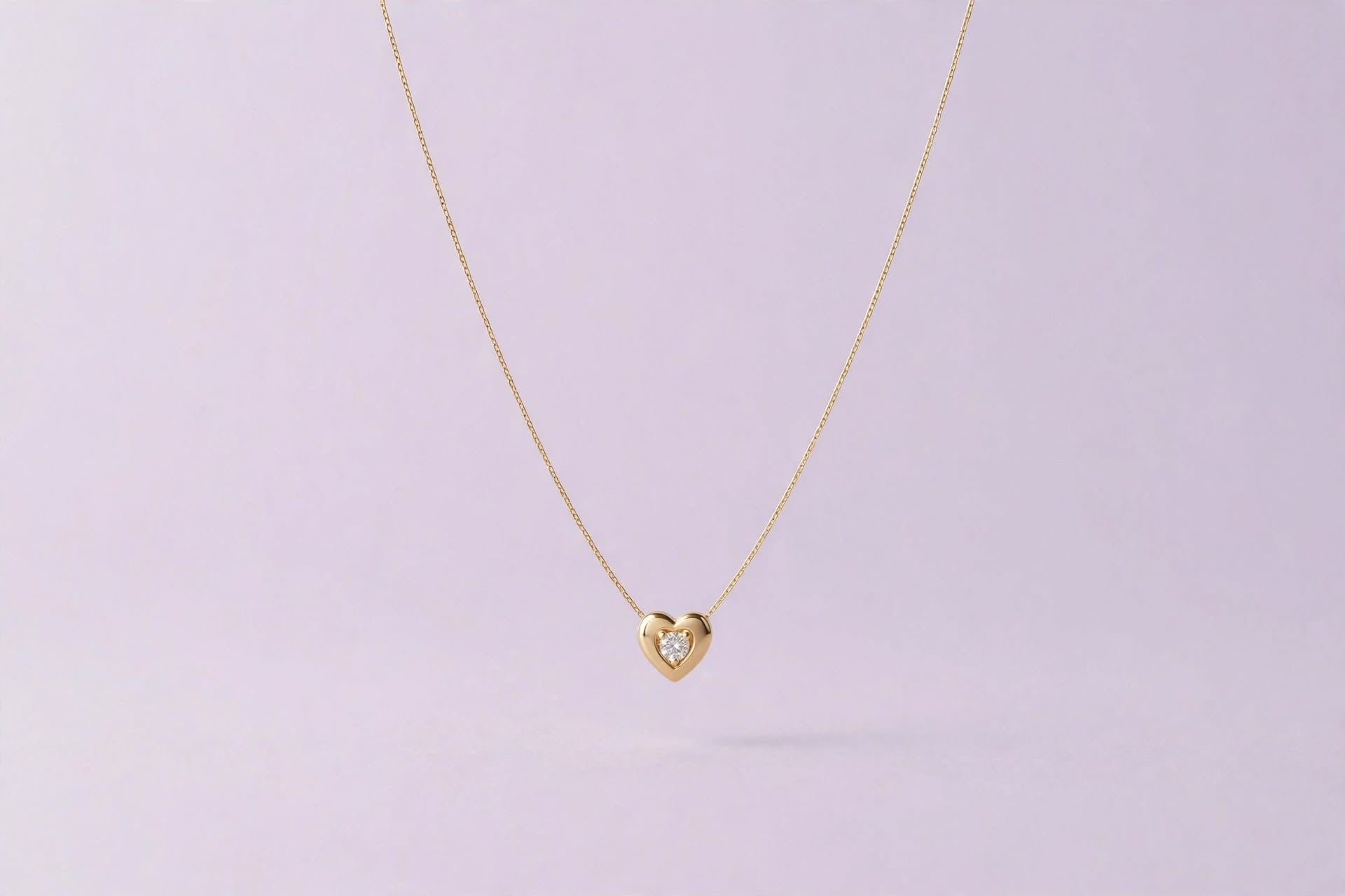 MINIMALIST GOLD NECKLACE